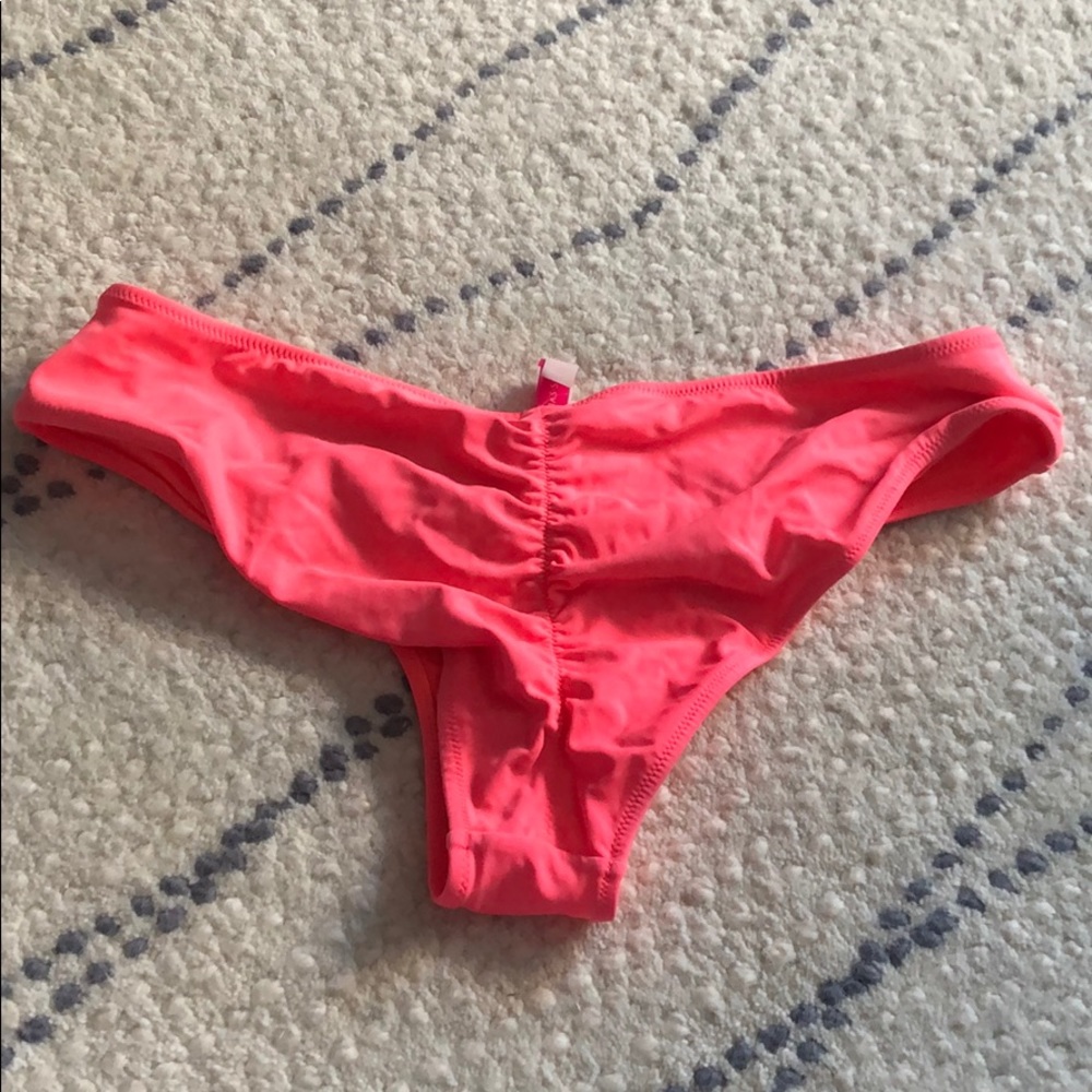 Victoria Secret cheeky bottoms size M bright pink